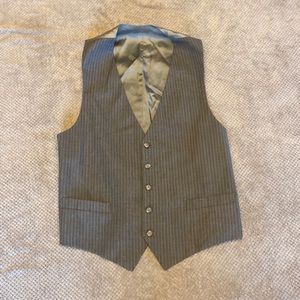 Men’s vintage pinstripe vest. no tags